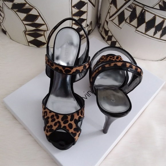 Calvin Klein 'Prive' Leopard Sandals - Picture 5 of 9